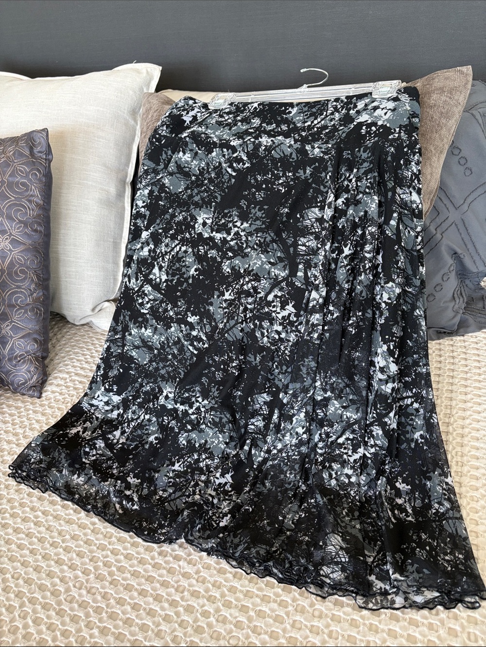 Coldwater Creek Black & Gray Printed Midi Skirt